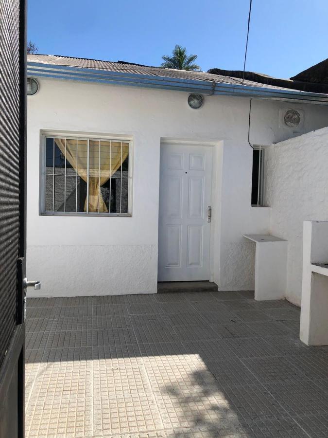 Rugidor Alojamientos Corrientes Exteriör bild